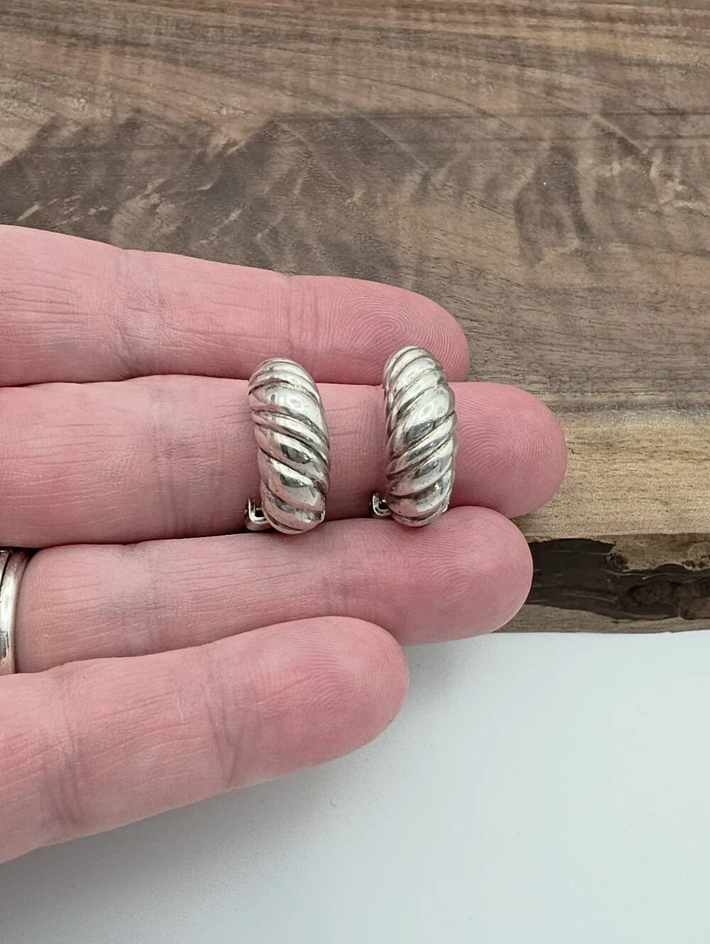 Vintage 80s Christian Dior 925 Sterling Silver Shell Shrimp Clip-On Earrings
